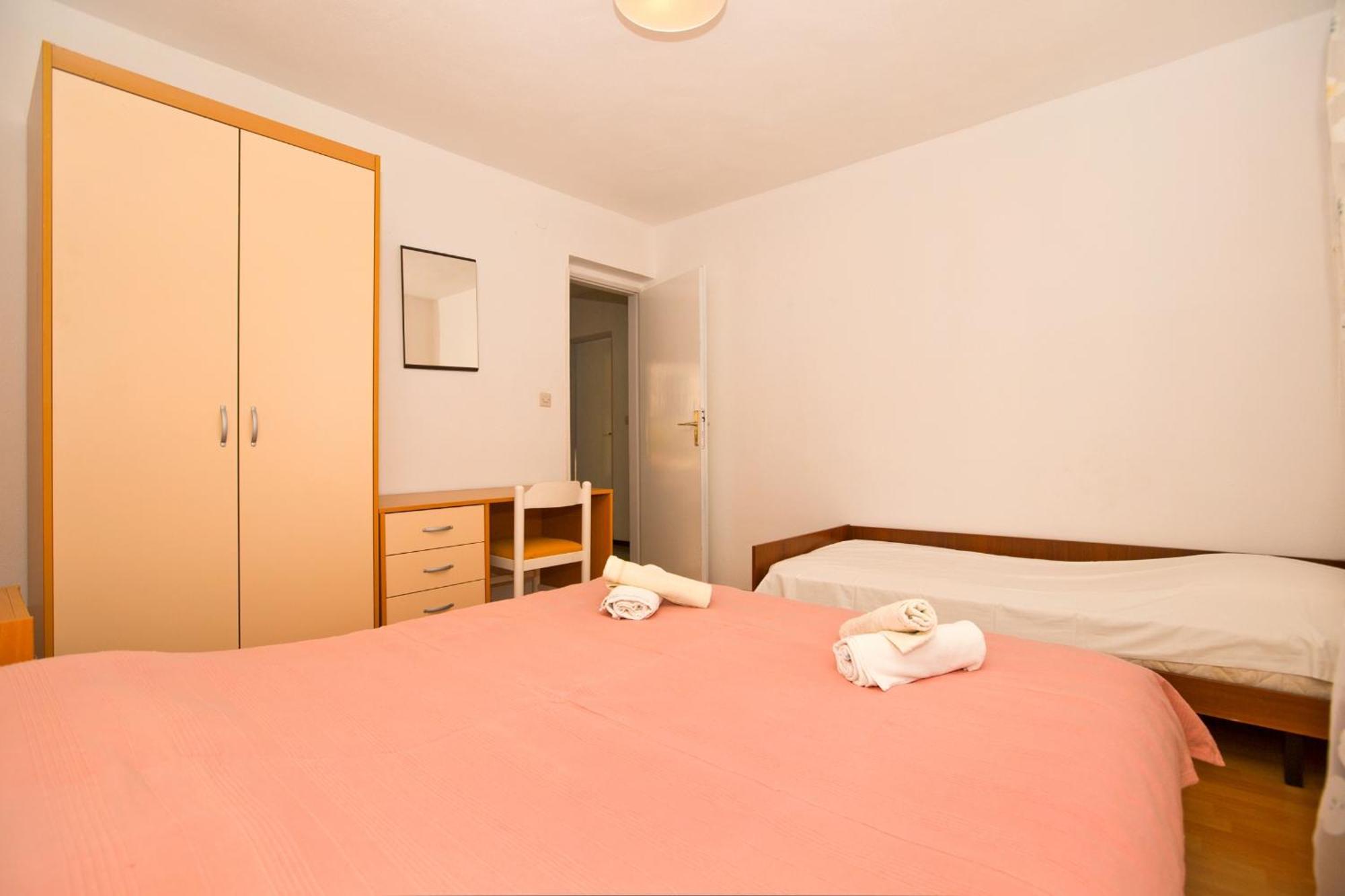 Seaside Secluded Apartments Cove Tvrdni Dolac, Hvar - 4008 Gdinj Værelse billede